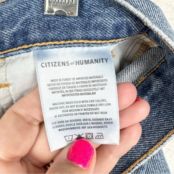 Citizens of Humanity Emery Crop Distressed Relaxed Straight In Heatwave Wash 28