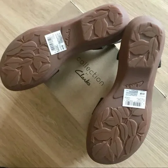 Clark's Ada Mist Ankle Strap Sandals Size 6.5 NIB   NWT