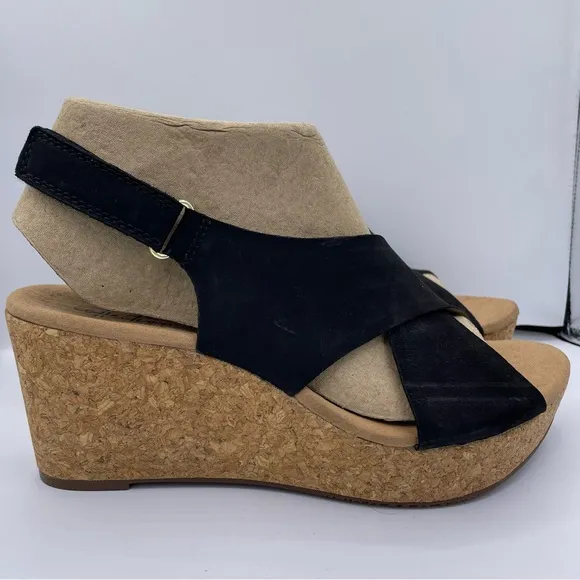 CLARKS Annadel Eirwyn nubuck ortholite wedge sandals women Size 10W