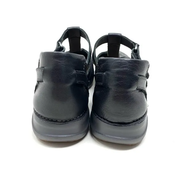 Clarks Appley Way Black Leather Sandals 64683