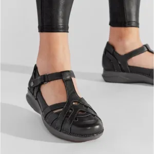 Clarks Appley Way Black Leather Sandals 64683