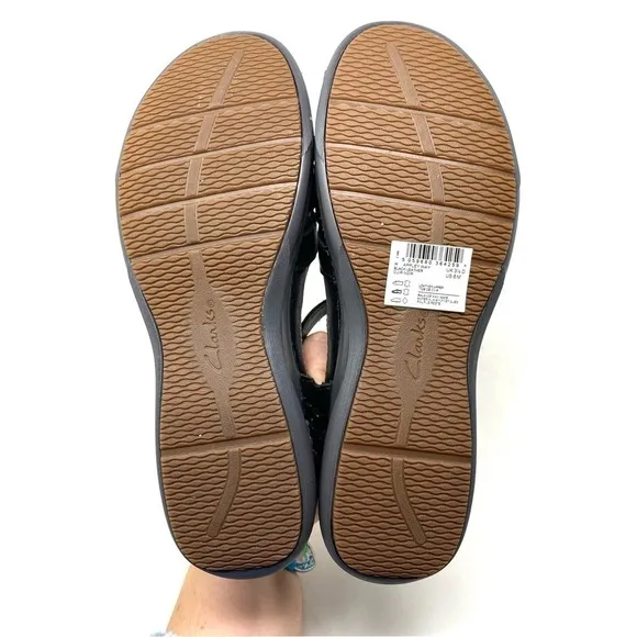Clarks Appley Way Black Leather Sandals 64683