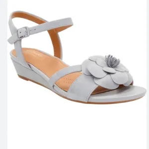 Clarks Artisan Parram Stella Sandals Flower Detail Gray Blue Size 6