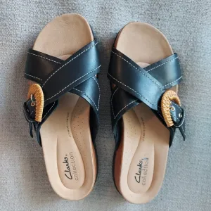Clarks Collection Women's Leather Reileigh Bay CrissCross  Sandals Sz-7.5 NWOT