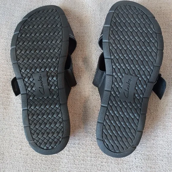 Clarks Collection Women's Leather Reileigh Bay CrissCross  Sandals Sz-7.5 NWOT