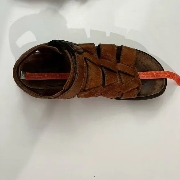 Clarks Fisherman Sandals Size 11 Brown Leather Buckle