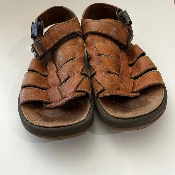Clarks Fisherman Sandals Size 11 Brown Leather Buckle