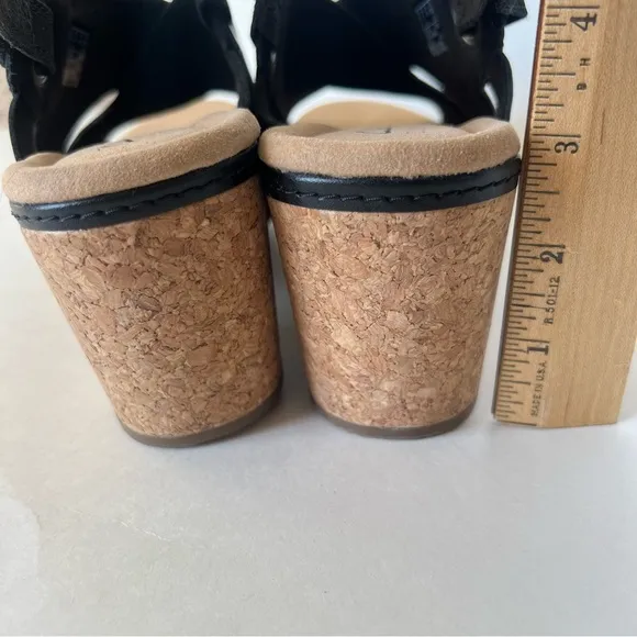Clarks Gisselle Loop Black Leather Cork Wedge Boho Comfort Sandals Size 9