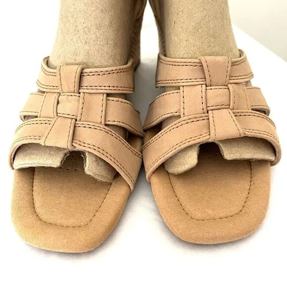 Clarks Kyara Joy Wedge Sandal 8.5 New in Box