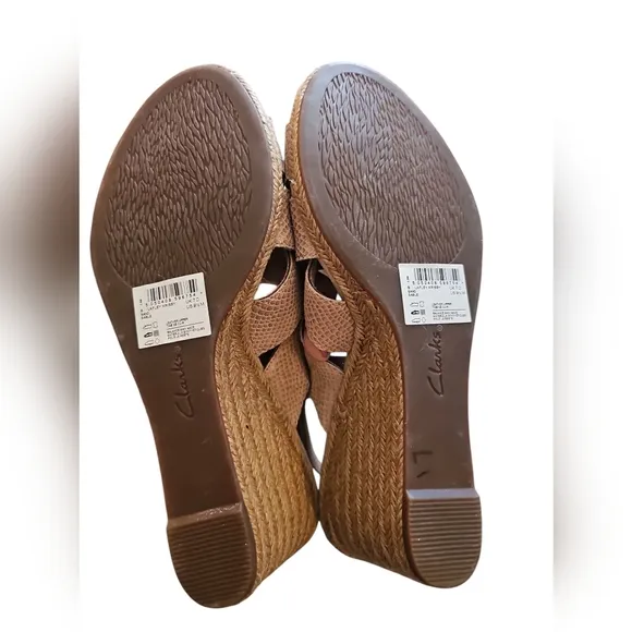 Clarks Lafley Krissy Ankle Strap Wedge Sandals sz 9.5 new tan SH181