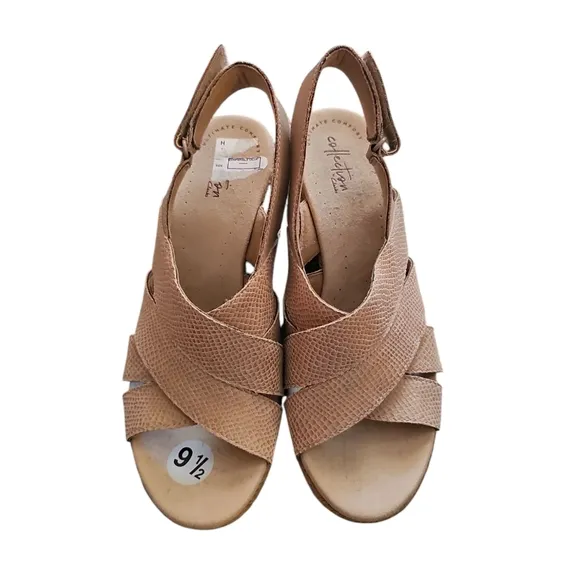 Clarks Lafley Krissy Ankle Strap Wedge Sandals sz 9.5 new tan SH181