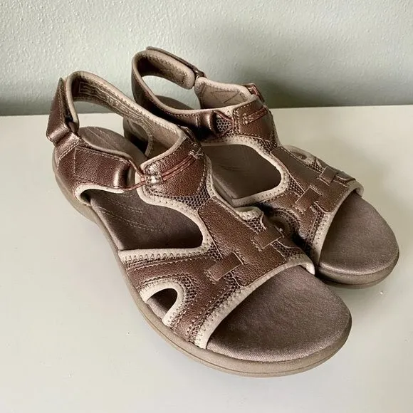 Clarks Leather Bronze Metallic Inmotion Quaid Slingback Strappy Sandals 6.5M