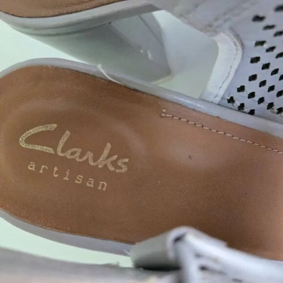 Clarks Pastina Malory Heeled Sandal Gray Leather Hook And Loop Size 9.5M