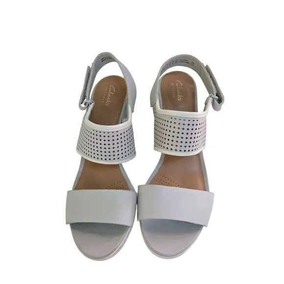 Clarks Pastina Malory Heeled Sandal Gray Leather Hook And Loop Size 9.5M