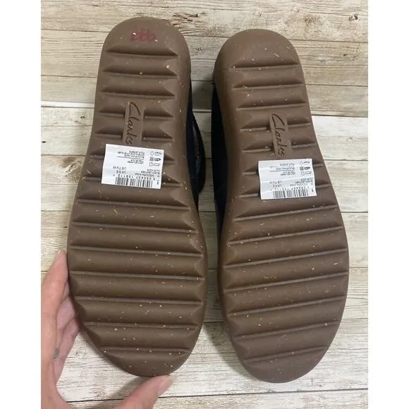 Clarks Sandals Women’s size 7.5 Leather Ankle Strap Soft Cushion Round Toe
