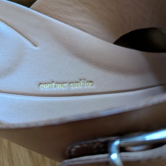 Clarks Sivanne Walk Sandal Leather Tan and Brown Wedge Sandals Womens 9.5