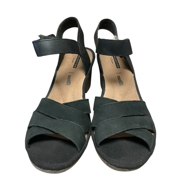 CLARKS Women’s Black Tan Sashlin Jeneva Strappy Comfy Heel Sandals Sz 9.5