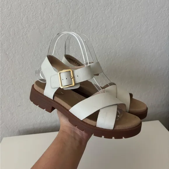 Clarks Women's Orinoco Strap Leather Sandals size 6.5