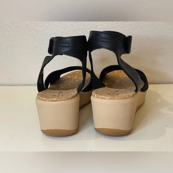 Clarks Women's Step Cali Coast Wedge Black Sandals Size 10 M