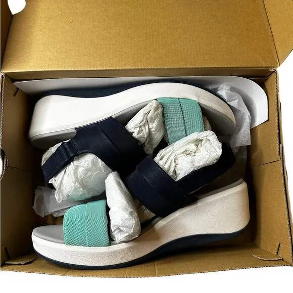 Clarks Women's Step Cali Muir Sandal Navy/Green Size US 9.5  Cloudsteppers