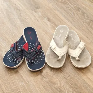 Cloudsteppers by Clarks sandals women's size 5.5 Pair to go!