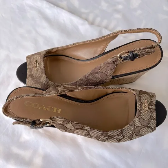 Coach Ferry Brown Signature C Jacquard 8.5B Wedge Shoe