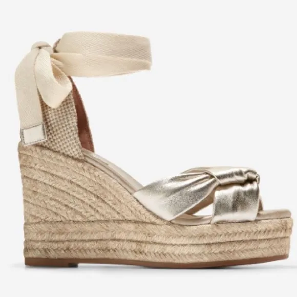Cole Haan Women's 8 Cloudfeel Hampton Wedge Sandals Soft Gold-natural Canvas