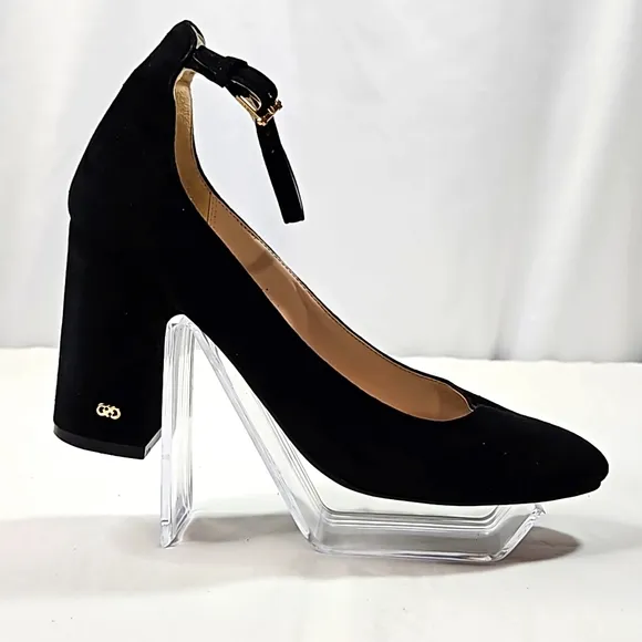 Cole Haan Womens Black Suede Heels Sz 6