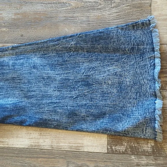 COWGIRL TUFF &quot;C. Breeze&quot; flares wide leg jeans acid wash bell bottoms sz 34x35L