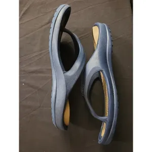 Crocs Athens Men Sz 12 Flip Flops Sandals Thong Blue Gray Rubber Slip On Comfort