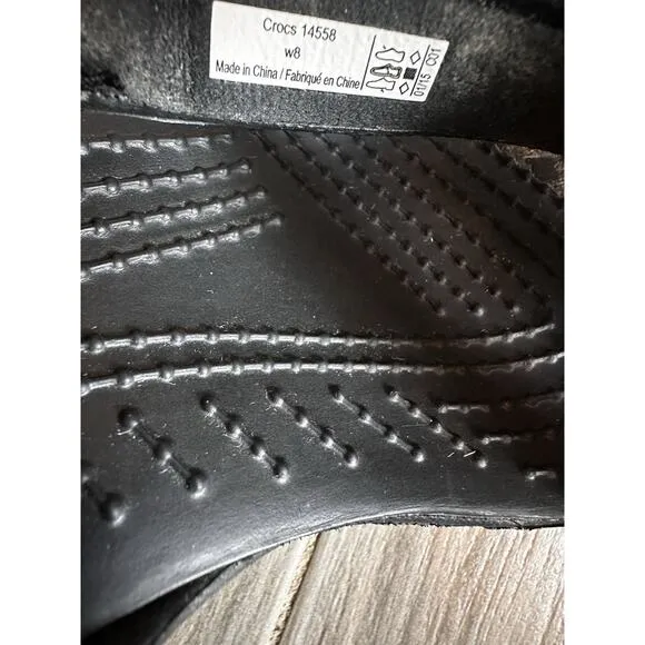 CROCS Cyprus IV Size 8 Black High Heel Chunky Sandals Cross Straps Comfort