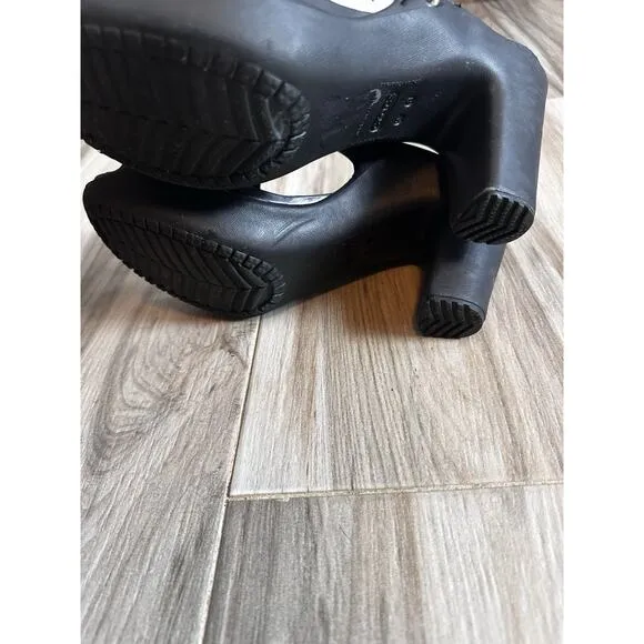 CROCS Cyprus IV Size 8 Black High Heel Chunky Sandals Cross Straps Comfort