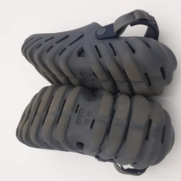 Crocs echo clog rubber sandals Bleu slingback vacation beach women 7