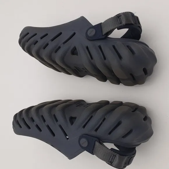 Crocs echo clog rubber sandals Bleu slingback vacation beach women 7