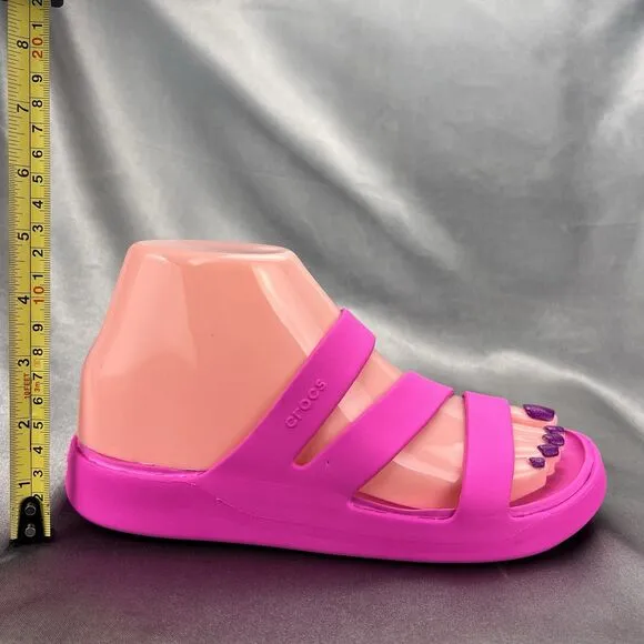 Crocs Getaway Strappy Sandals Women's 6 Pink Crush Flip Flop Beach Outdoor Slide