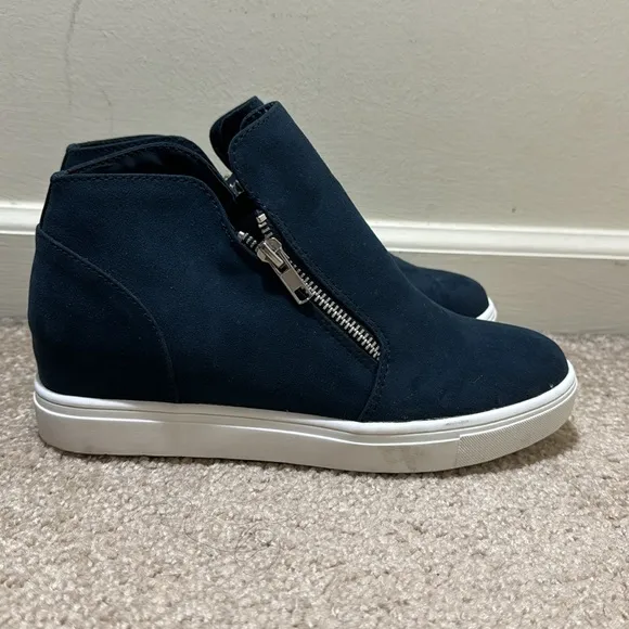 Cushionaire Navy Blue Hidden Wedge Boots Double Zipper Size 8M