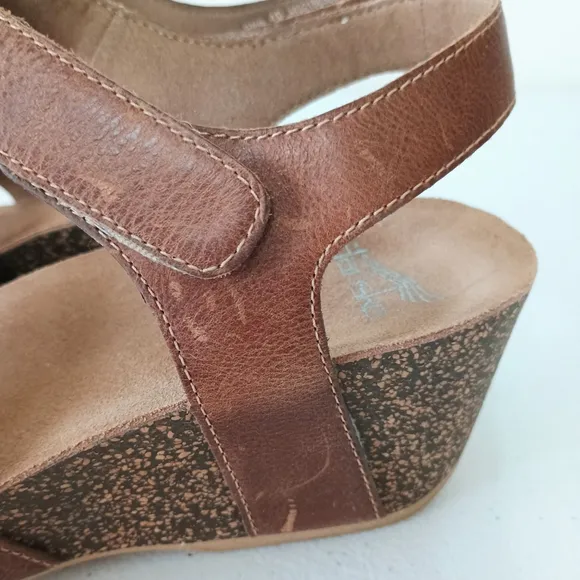 Danako Cognac Leather Savannah Cork Wedge Comfort Sandals Womens 40 US 8.5