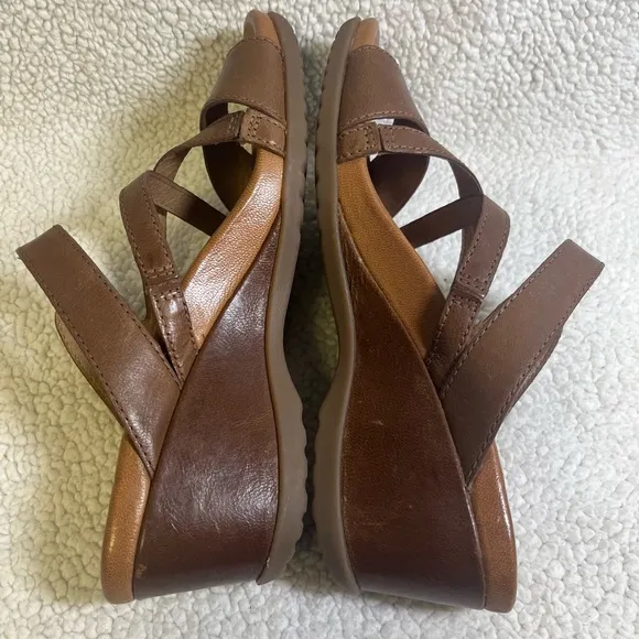 Dansko Ana Glazed Brown Leather Wedge Sandals Classy Chic Comfort ShoeSize 7.5
