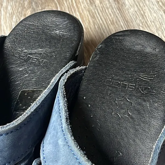 Dansko Blue Suede Sandals Size 39 (US 8.5-9)