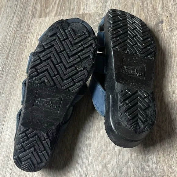 Dansko Blue Suede Sandals Size 39 (US 8.5-9)