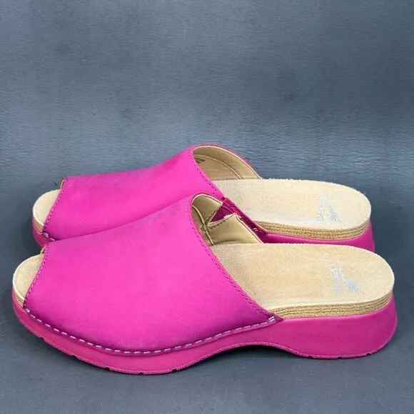 DANSKO RAVYN FUCHSIA MILLED NUBUCK slip on sandals women size 8.5 (39)