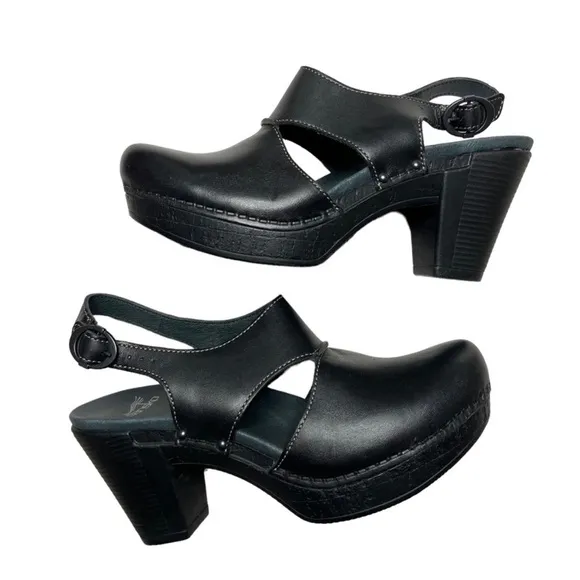 DANSKO RILEY Clogs Slingback Heels SZ 7 Black Leather Comfort Professional EUC