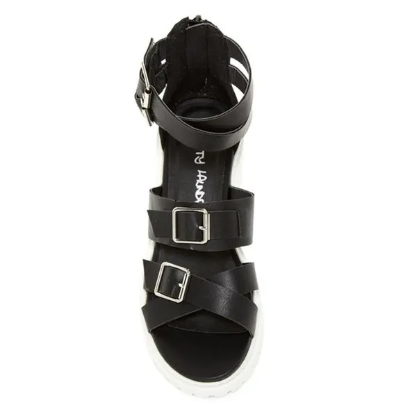 Dirty Laundry Black Lilybelle Sporty Sandals 7.5