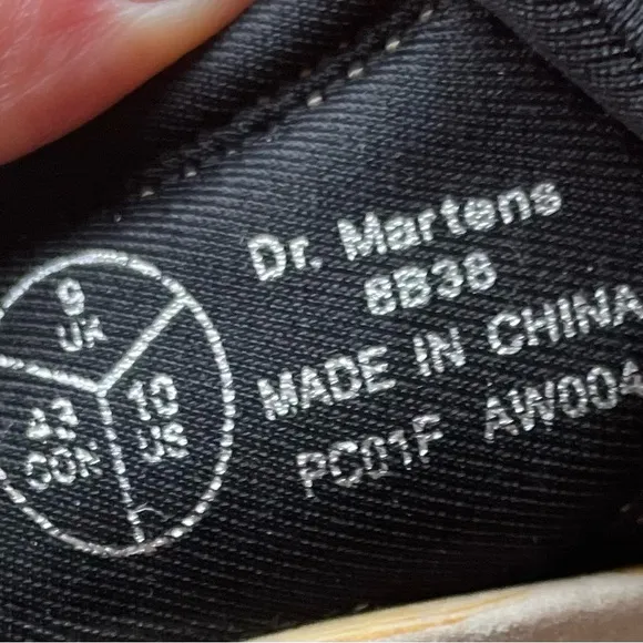 “DOC MARTENS” MENS FISHERMAN’S SANDALS SIZE 10
