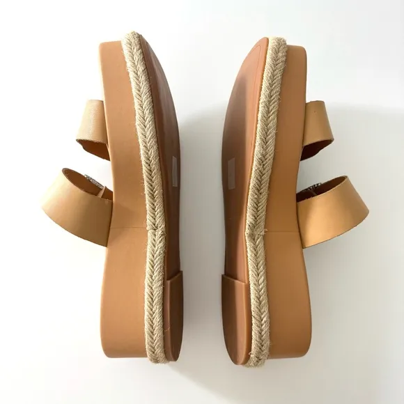 Dolce Vita Canyon Tan Leather Silver Buckle Platform Slide Sandals Size 9.5
