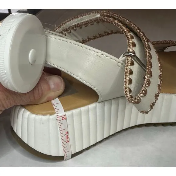 Dolce Vita Franca Women's white faux leather Sandal Slingback Size 8.5