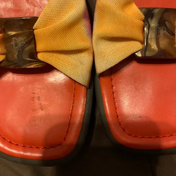 Donald J Pilner Tie Dye Orange&amp;Yellow Mesh Sandals