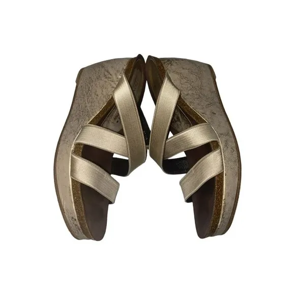 Donald J Pliner Wedge Platform Strappy Metallic &quot;Boske&quot; Sandals Size 8