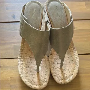 Donald Pliner Malone Sandals 8.5