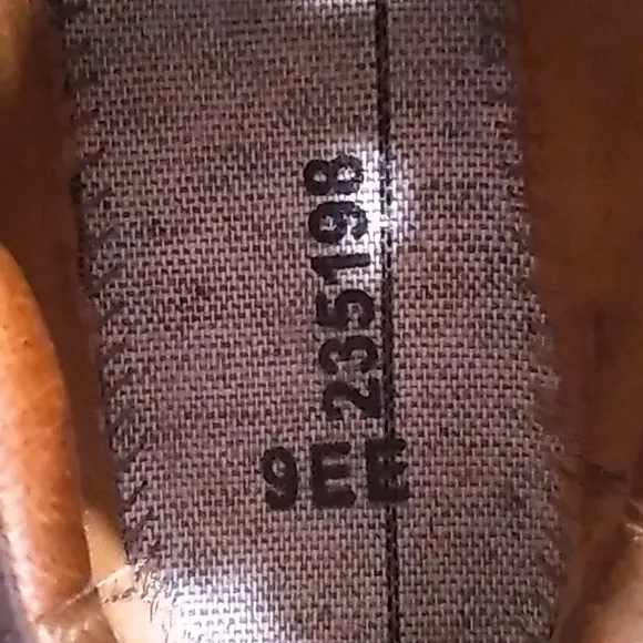 Dr. Comfort Brown Leather Casual Sandals. Size 9 Wide
